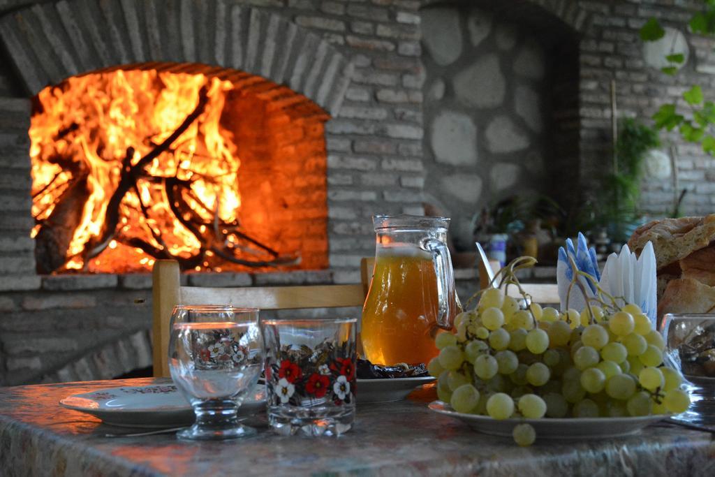 Guest House Kusika Sighnaghi Luaran gambar
